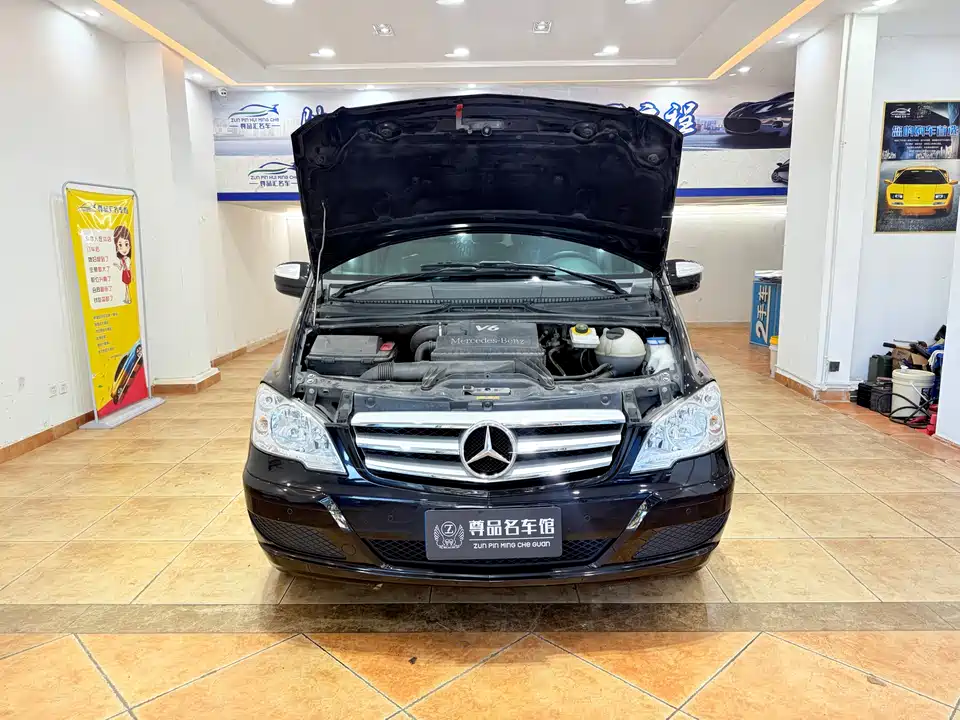 Mercedes-Benz Viano