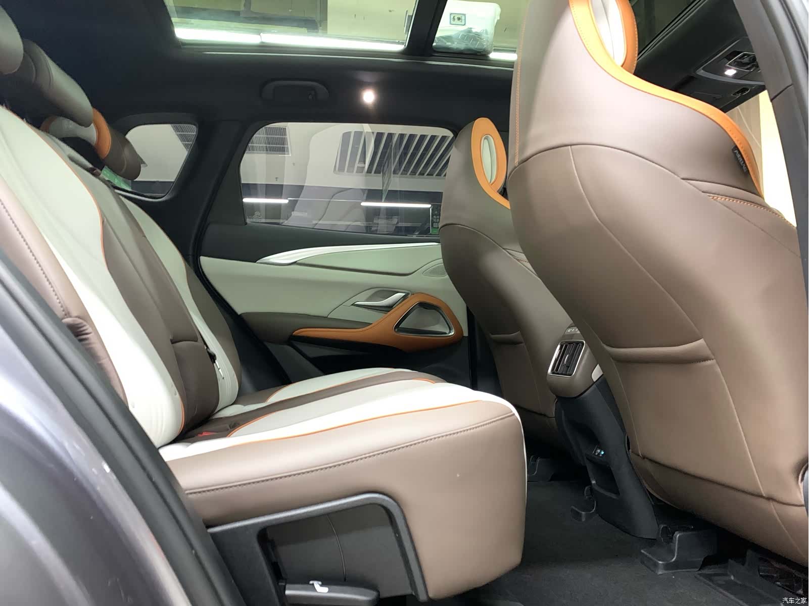 BYD Song, 2022 12