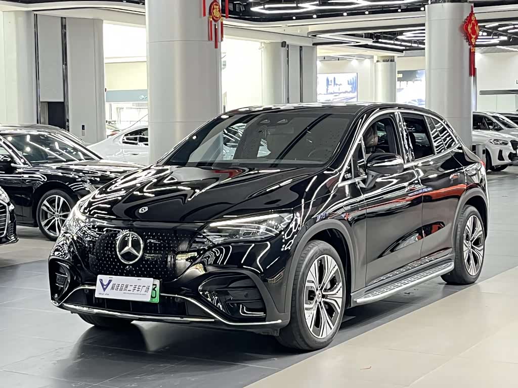 Mercedes-Benz EQE SUV
