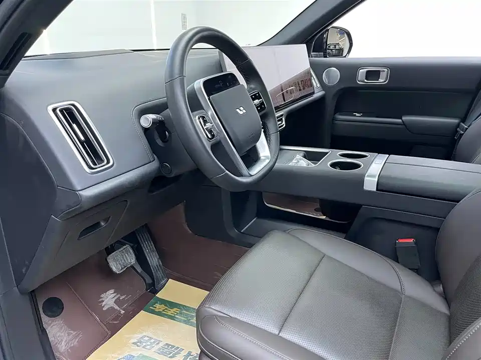 Li Auto Ideal L8