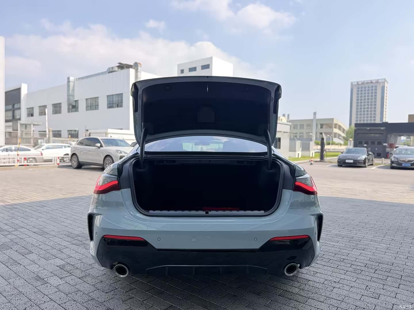 BMW 4 Series, 2025 6