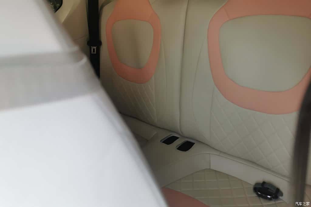 Wuling MINIEV, 2025 11
