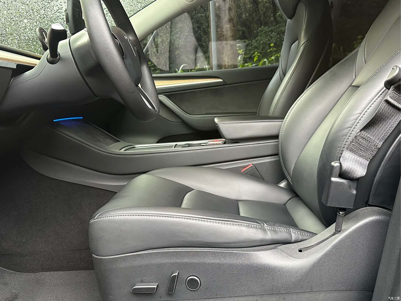 Tesla Model Y, 2022 7