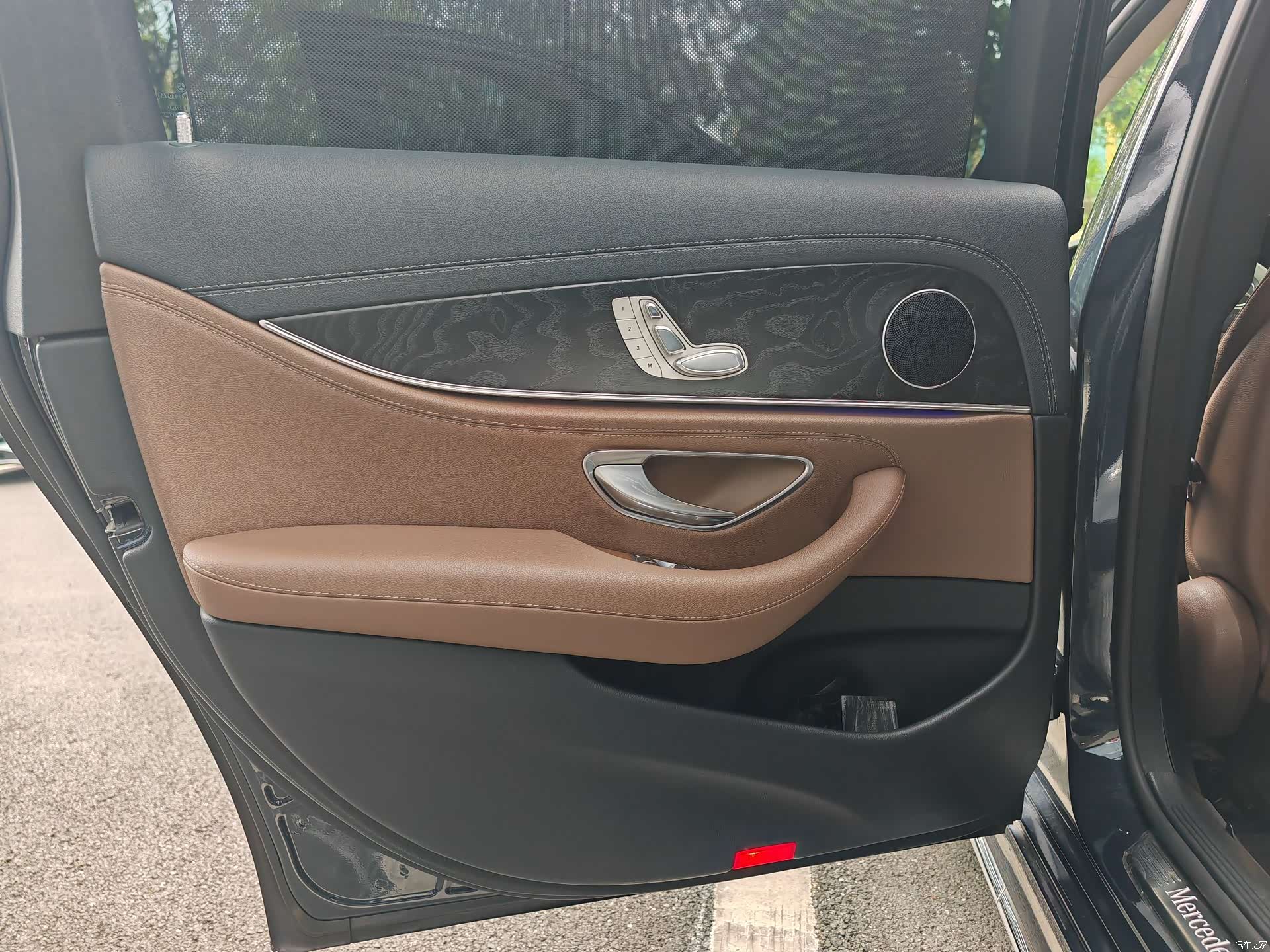 Mercedes-Benz E-Class, 2019 13