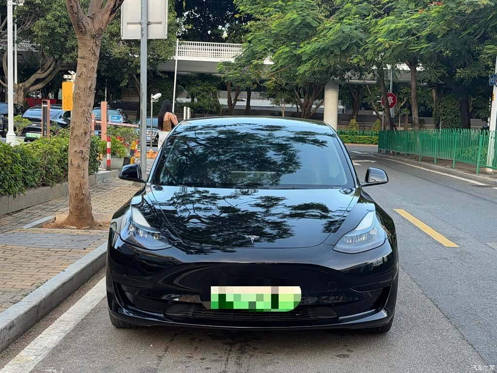 Tesla Model 3, 2022 2