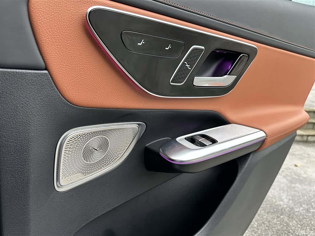 Mercedes-Benz GLC, 2025 9
