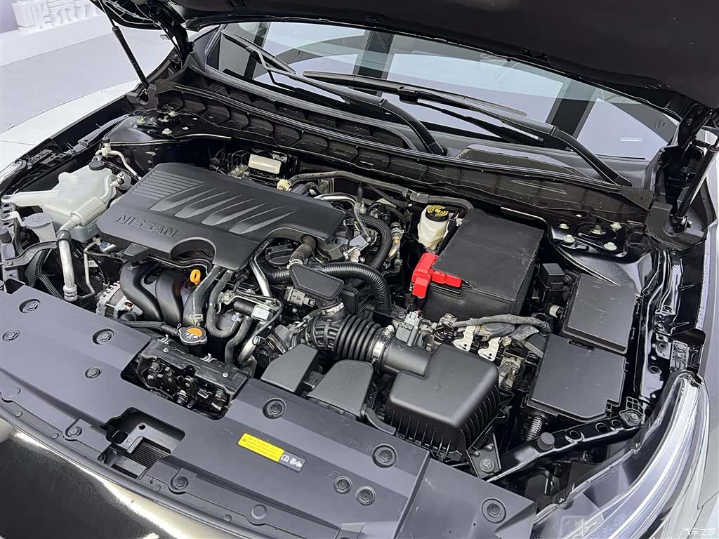 Nissan Teana, 2026 12