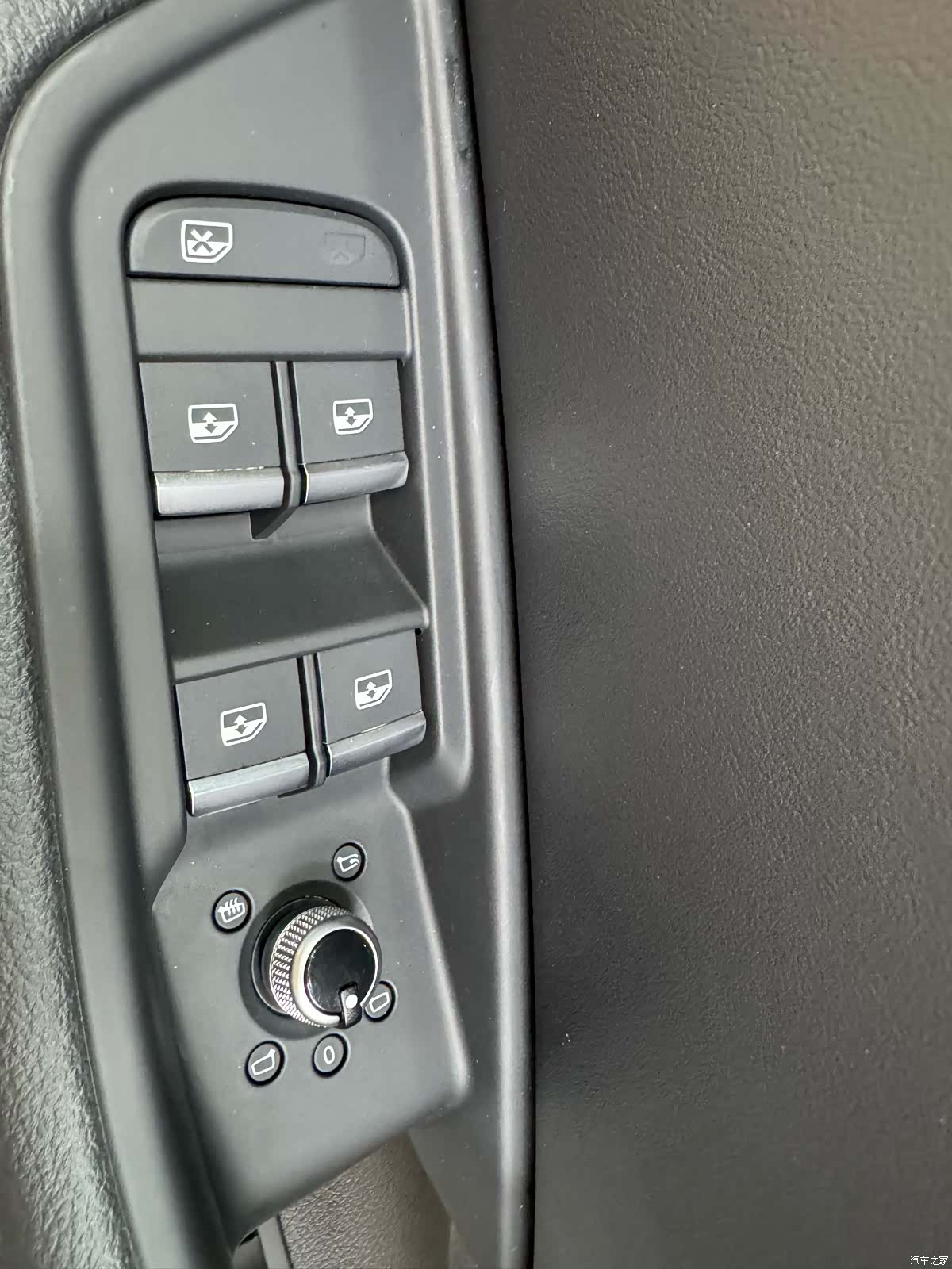 Audi A4L, 2020 14