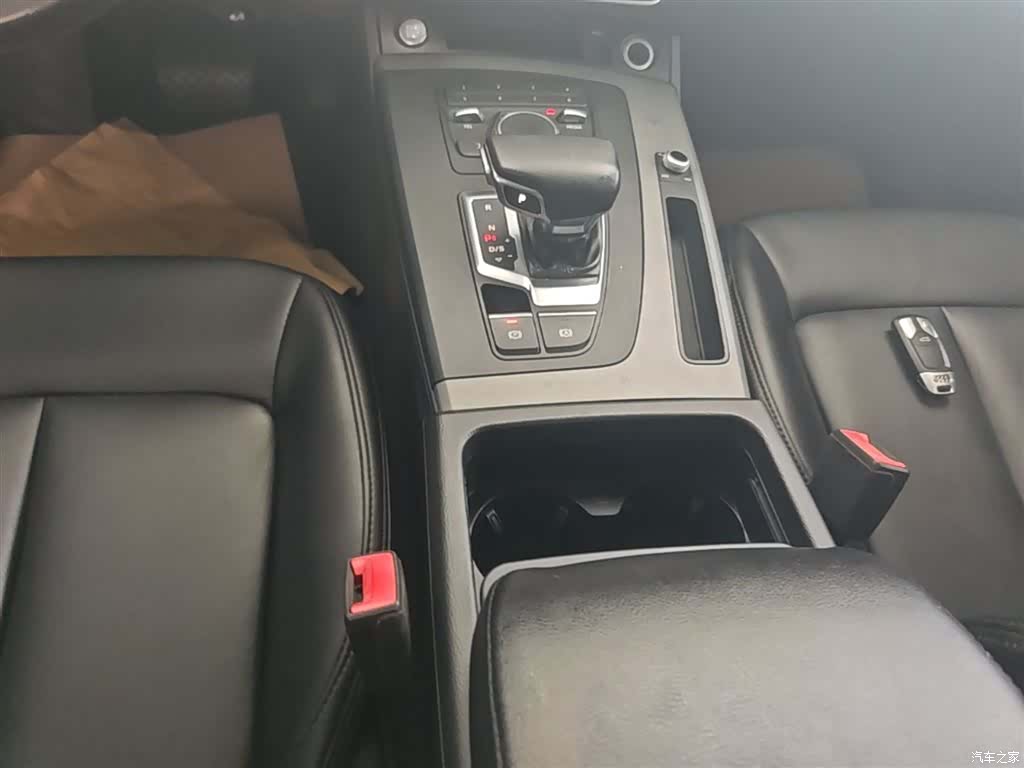 Audi Q5L, 2019 13