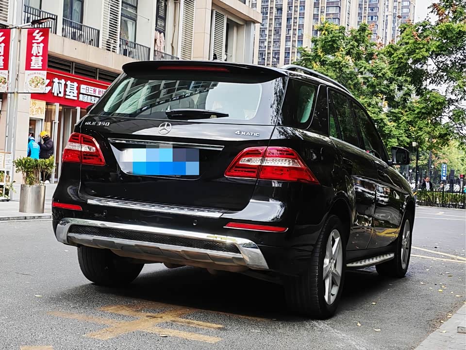 Mercedes-Benz M class