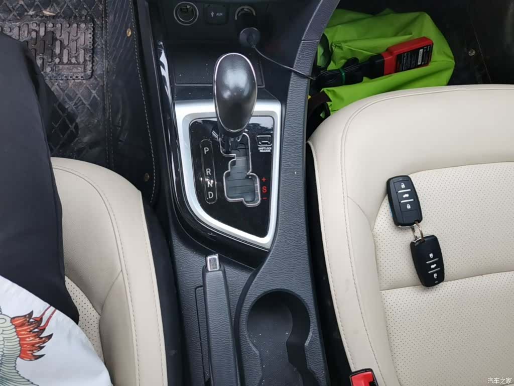 Changan V7, 2017 14