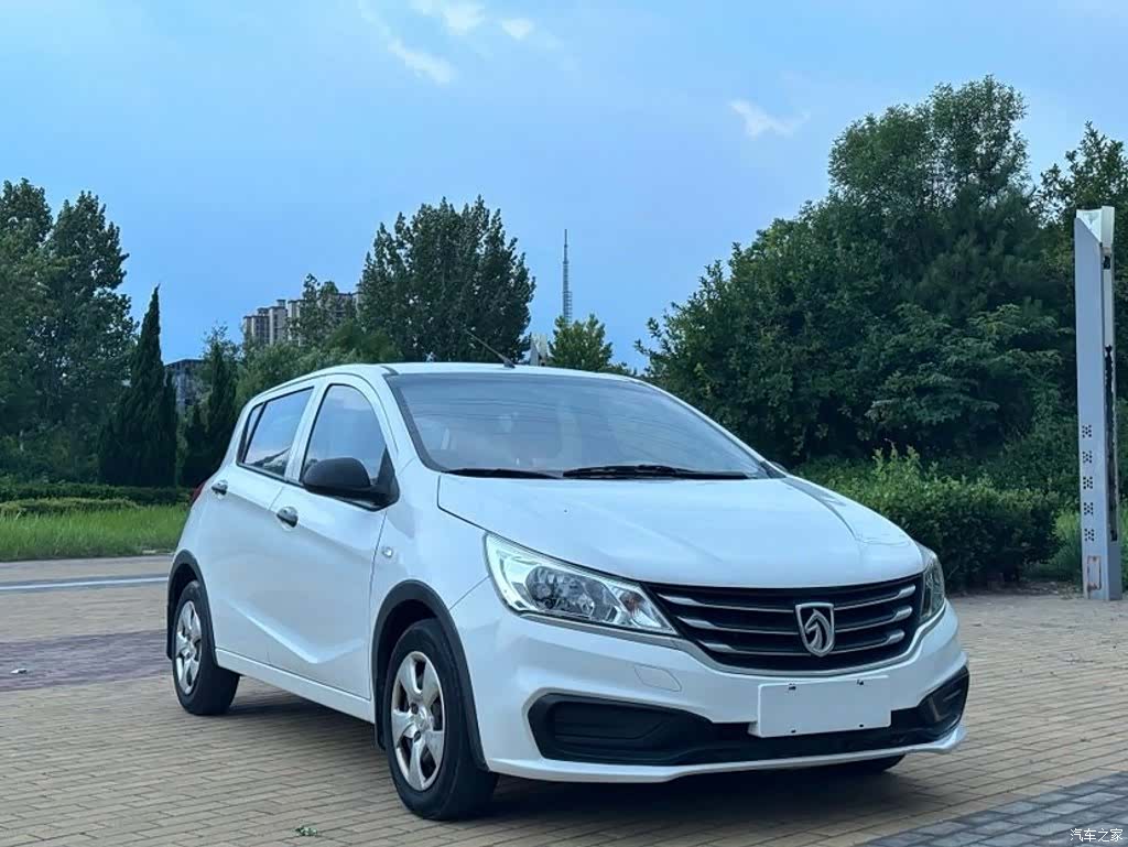 Wuling 310, 2016 3