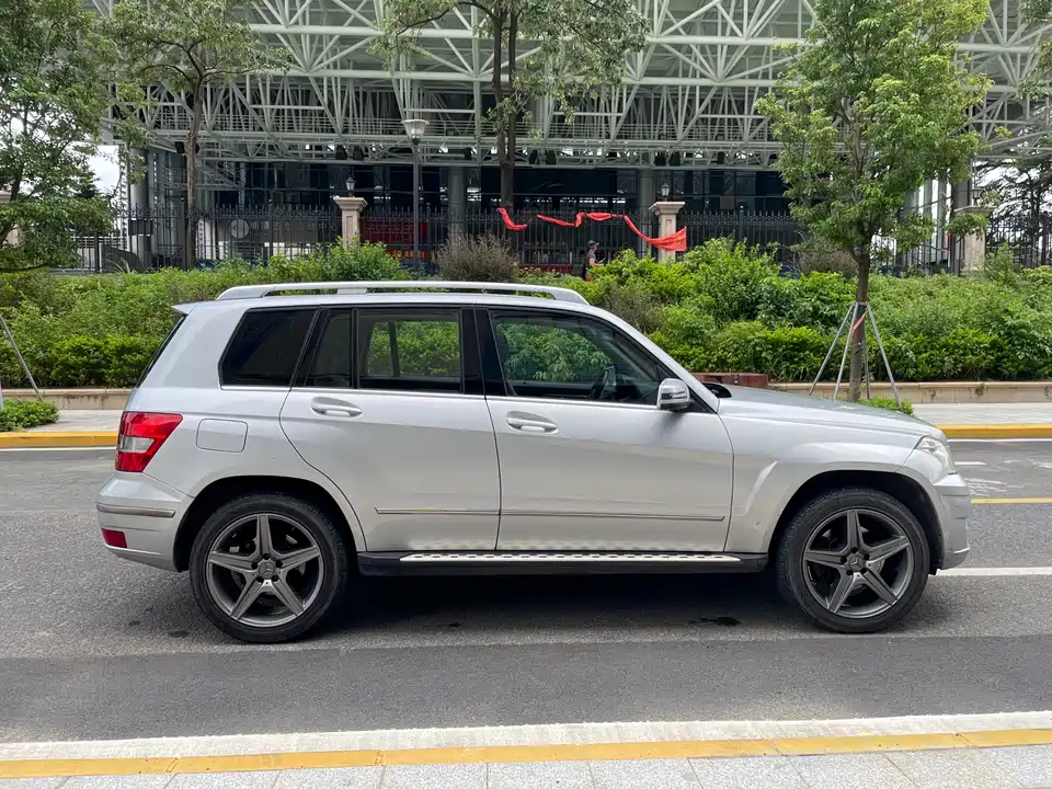 Mercedes-Benz GLK grade