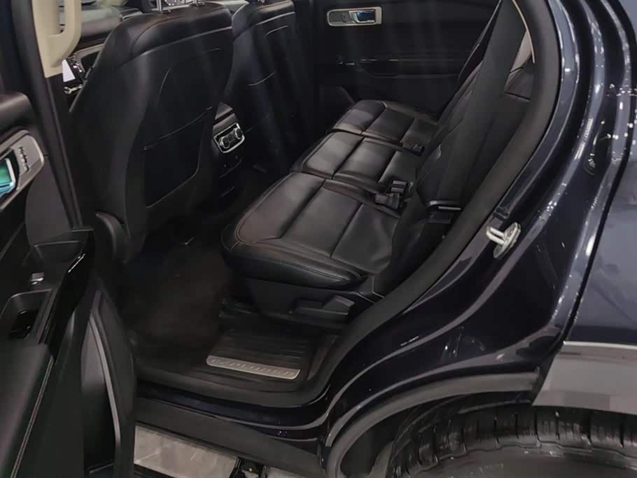 Ford Explorer Ford Explorer