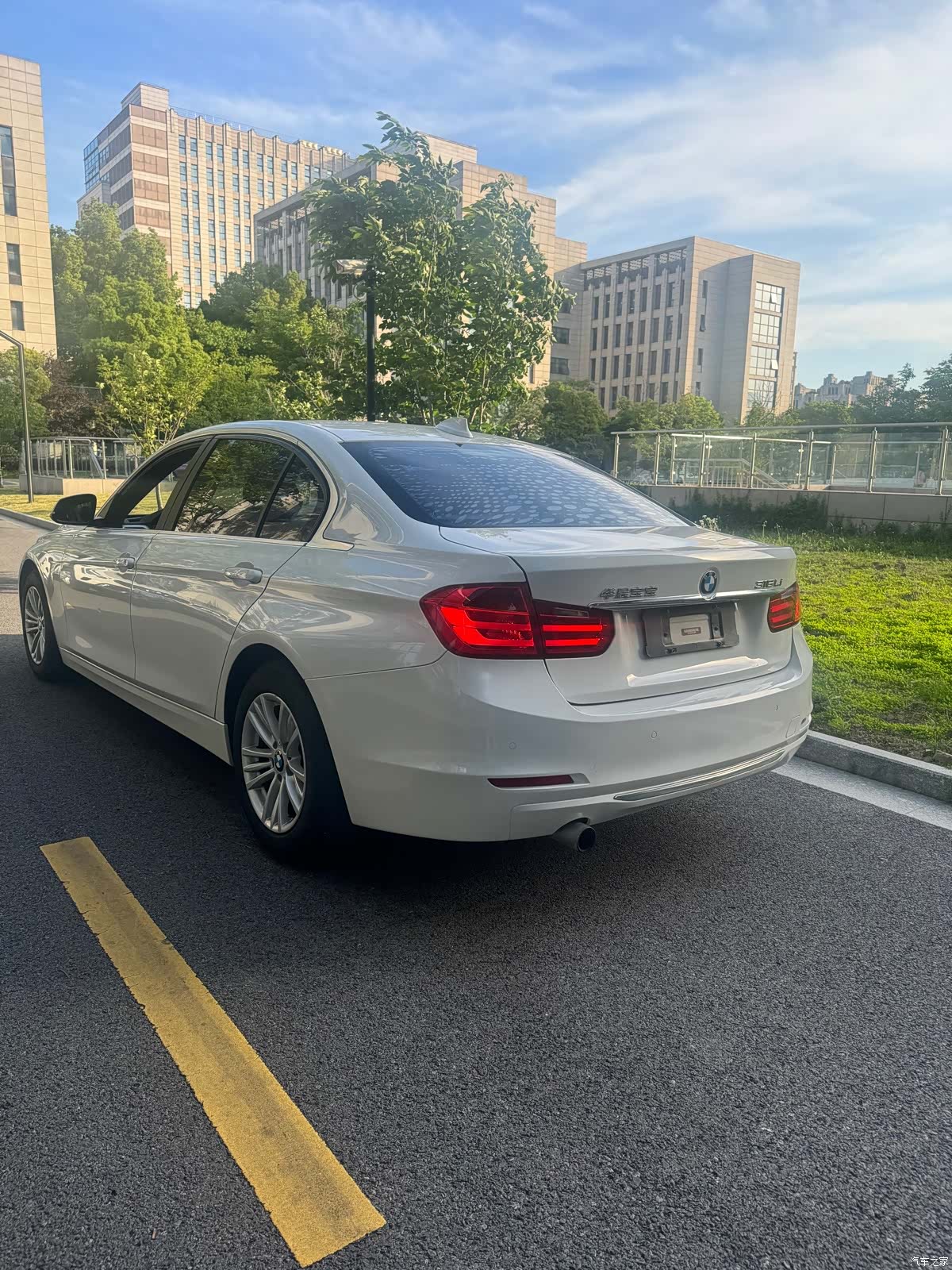 BMW 3 Series, 2016 15