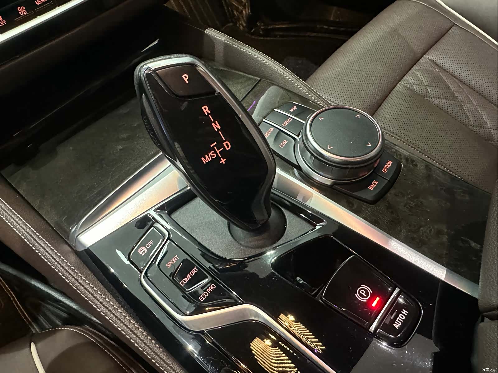 BMW 5 Series, 2022 15