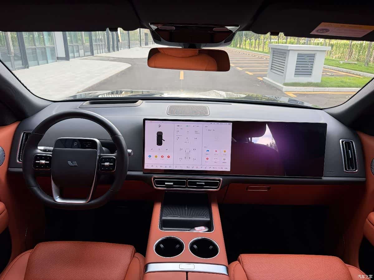 Li Auto L8, 2023 12