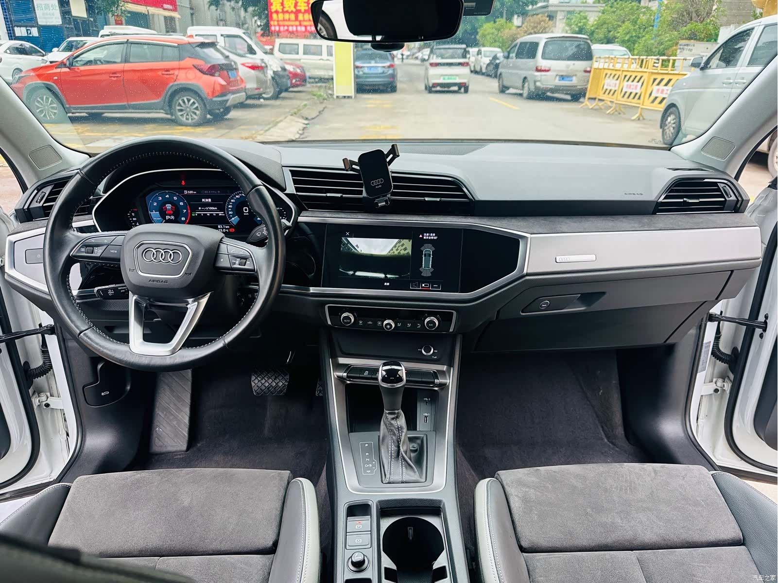 Audi Q3, 2020 12