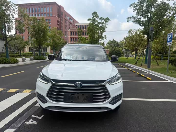 BYD Song xin neng yuan 2019 Song DM 1.5TID zhi lian rui yao xing