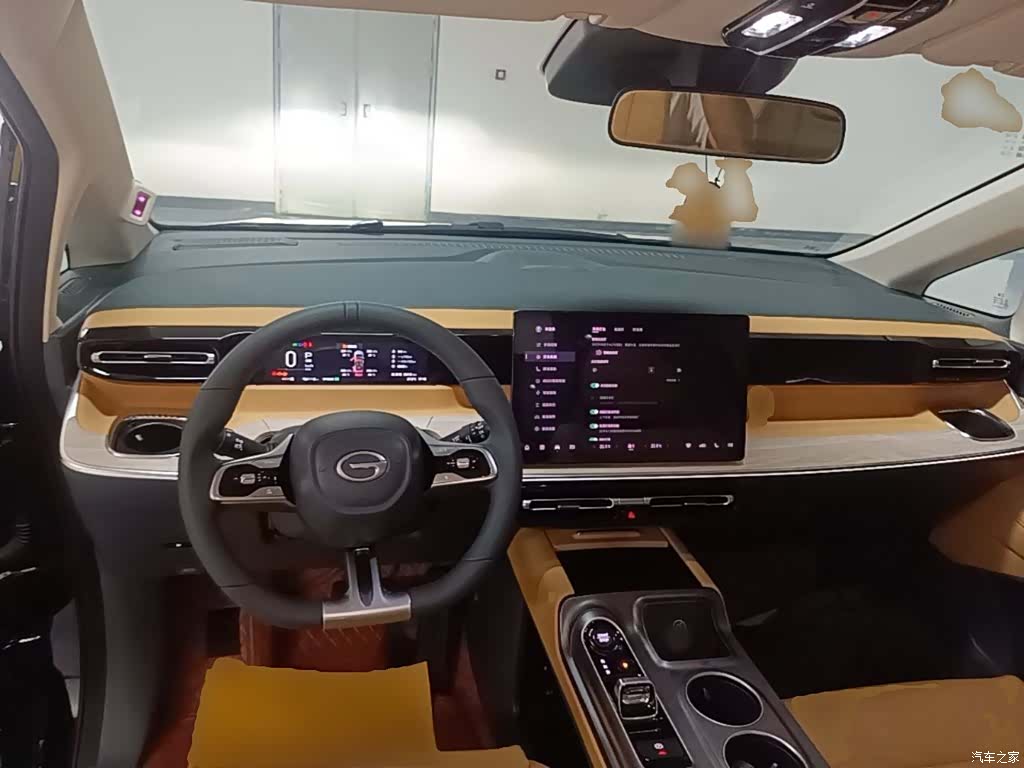 Trumpchi E8, 2024 10
