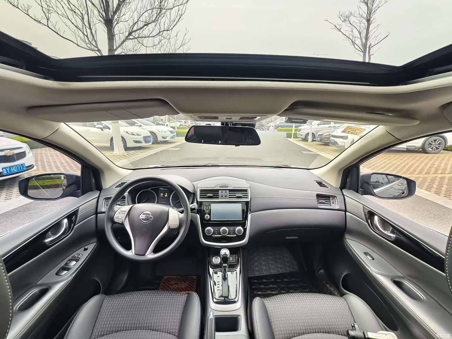 Nissan Tiida, 2017 9