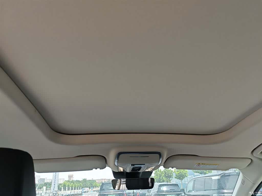 Hongqi HS7, 2024 18