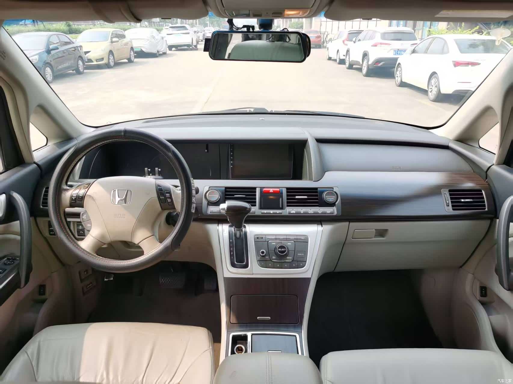 Honda Elysion, 2016 12