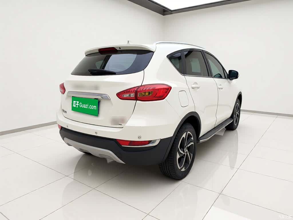 DongFeng AX5, 2017 6