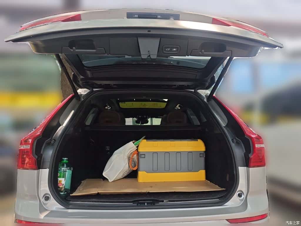 Volvo XC60, 2022 20
