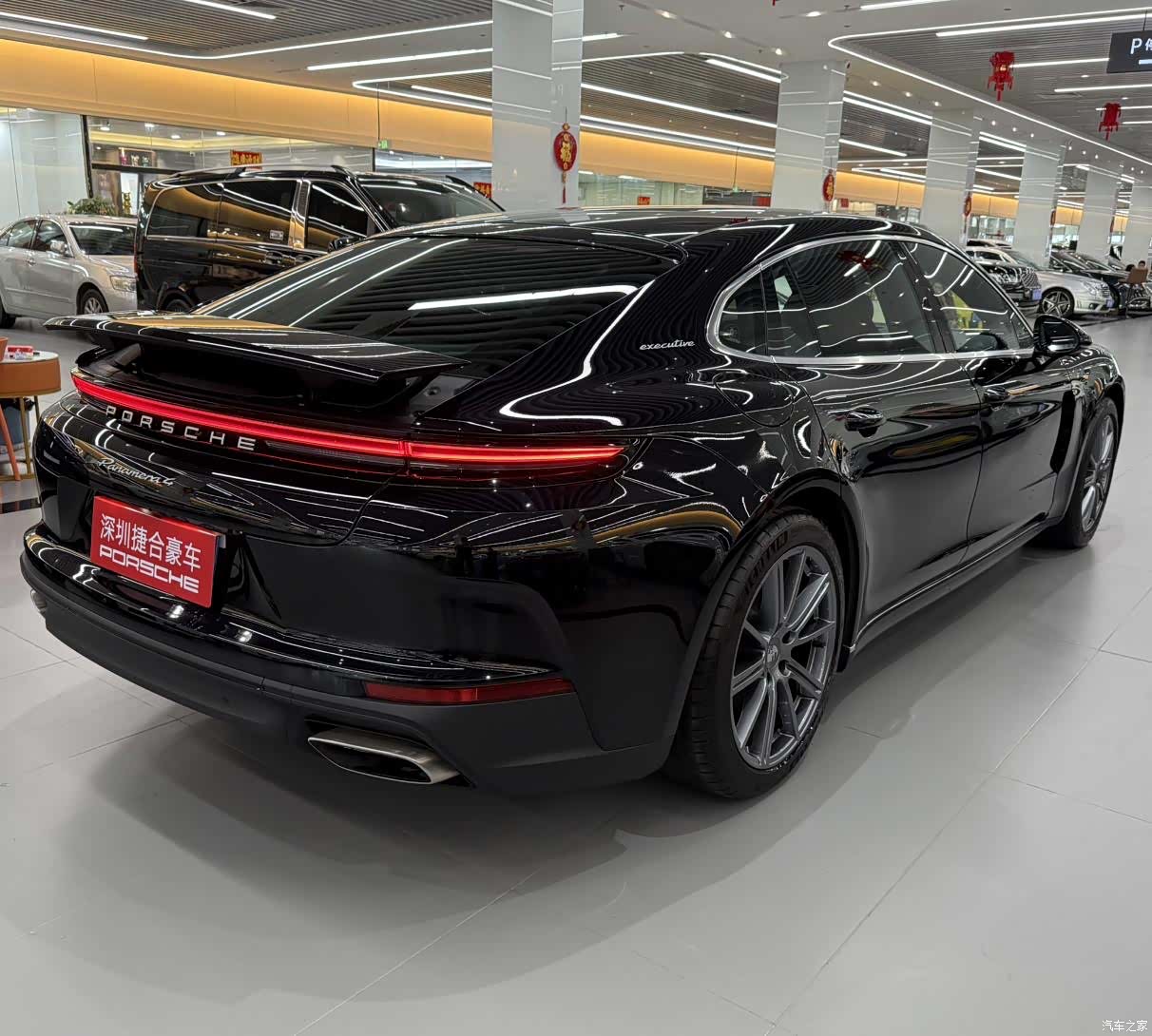 Porsche Panamera, 2026 6