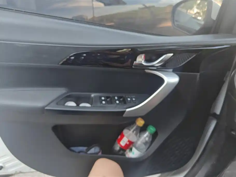 Changan Benben E-Star