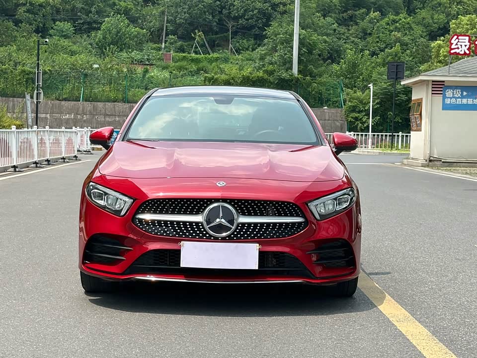 Mercedes-Benz Class A Mercedes-Benz Class A
