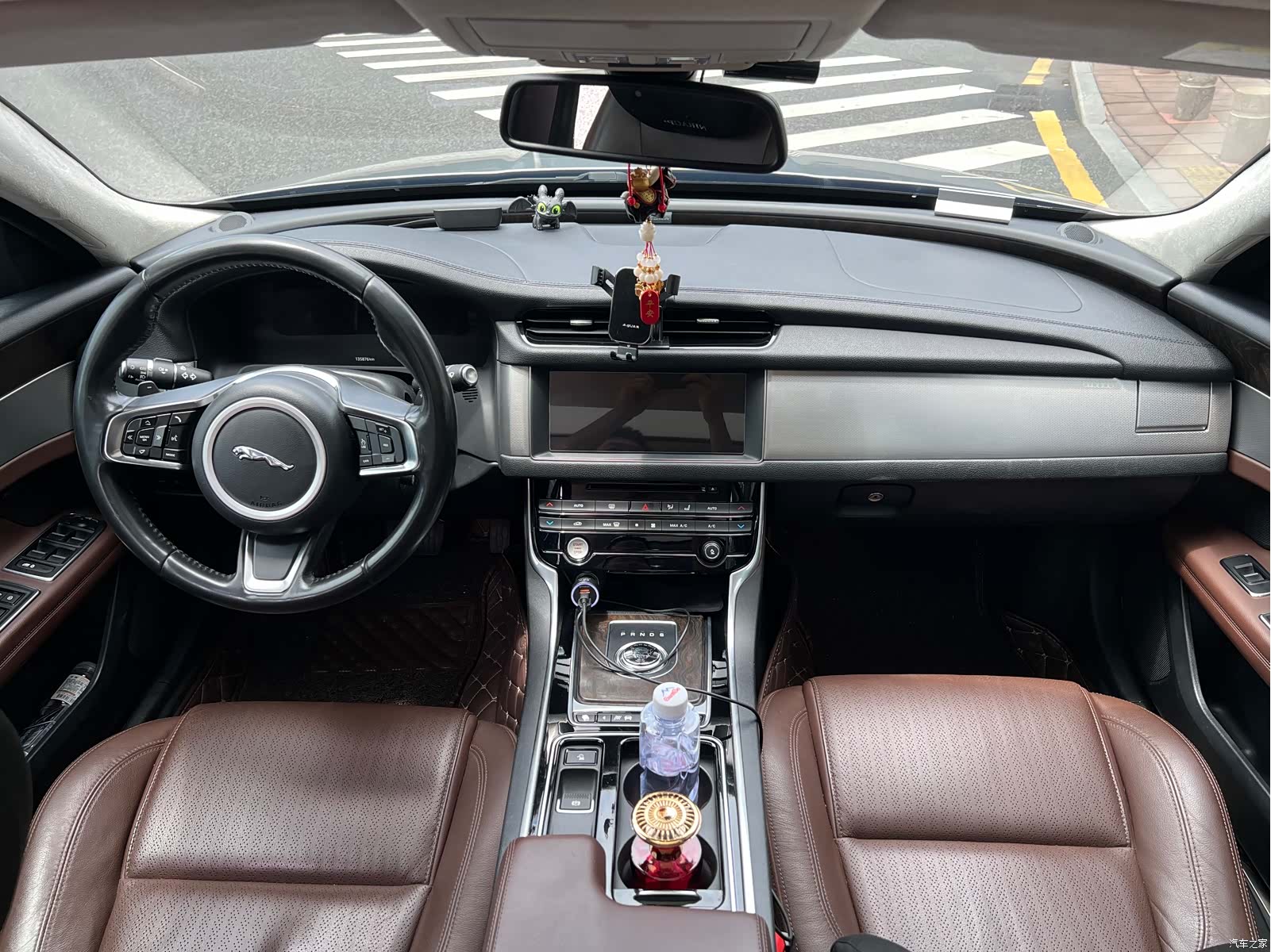 Land Rover XFL, 2017 все фото