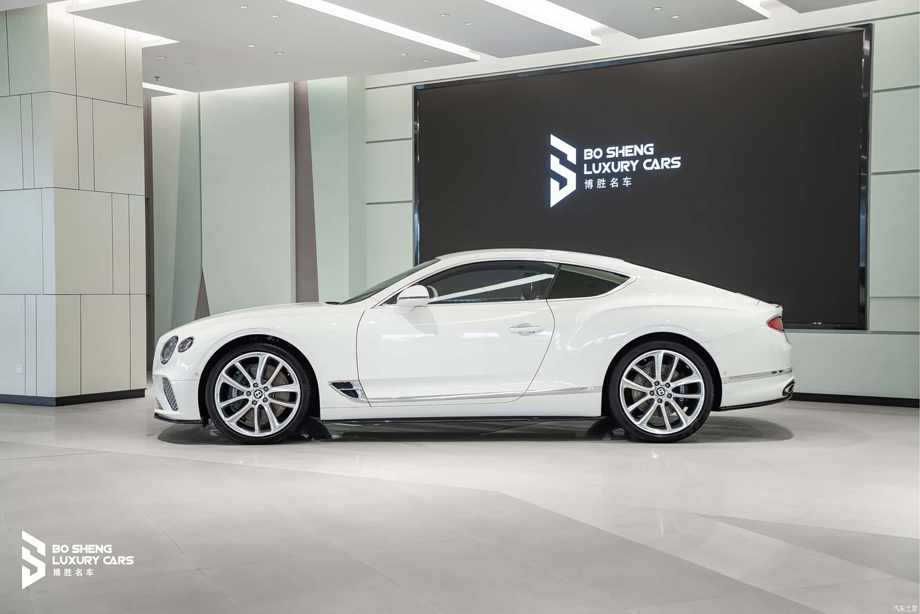 Bentley Continental GT, 2020 3