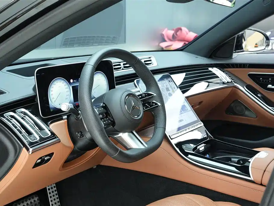 Mercedes-Benz S-class Mercedes-Benz S-class