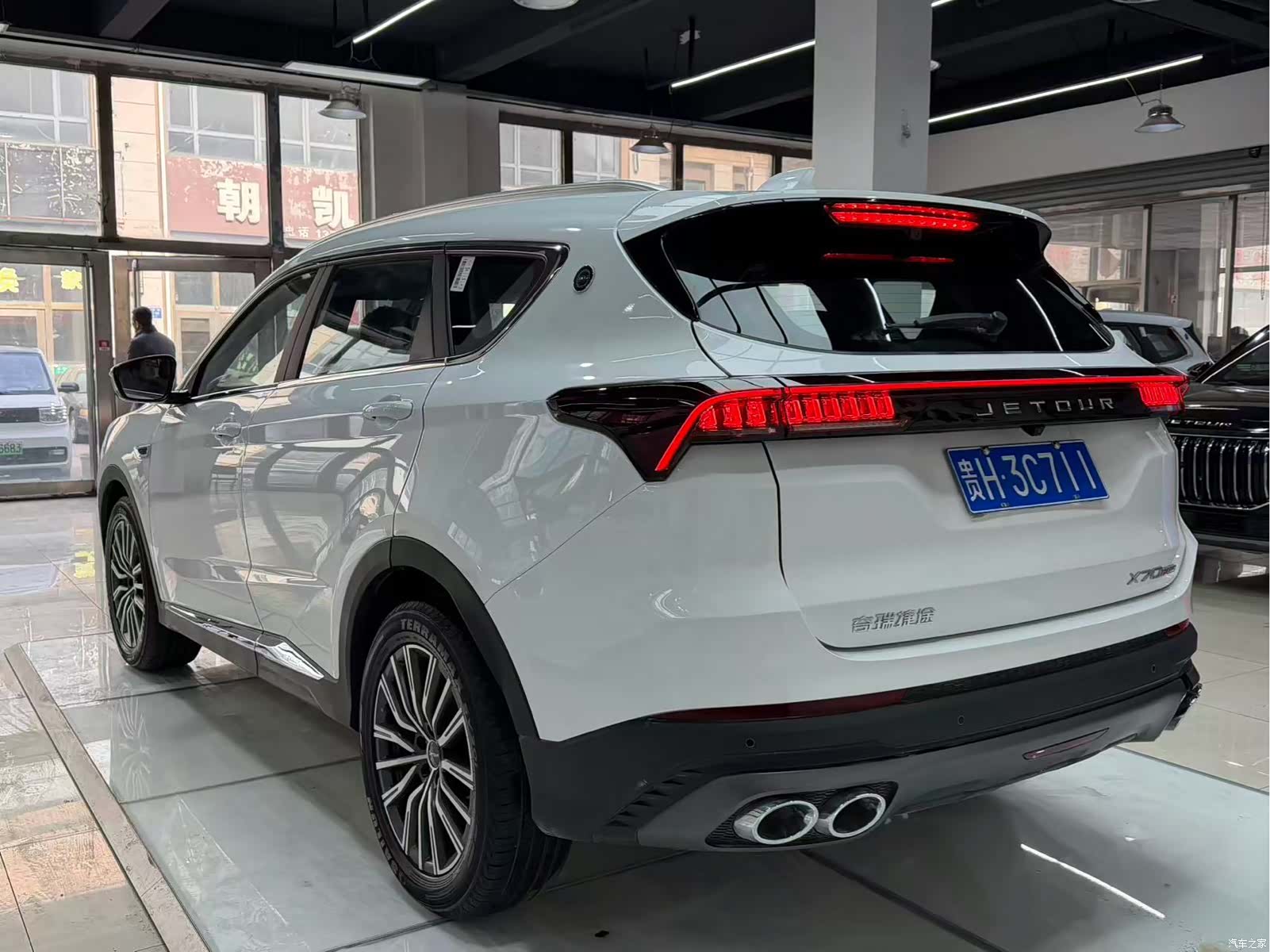 Jetour X70, 2025 4