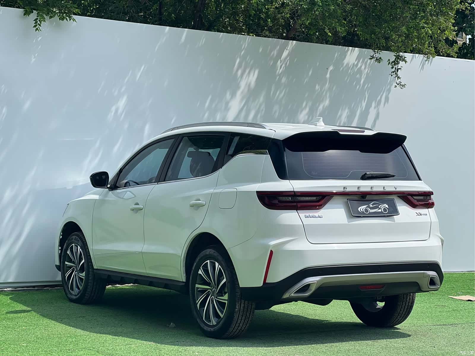 Geely X6, 2022 9