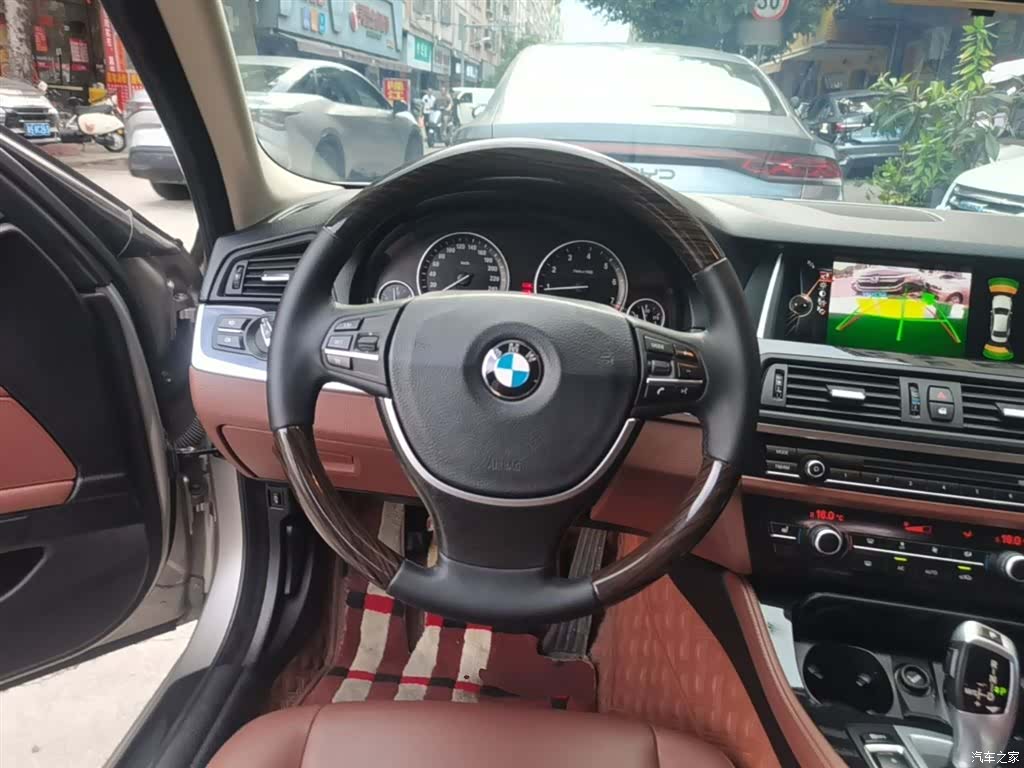 BMW 5 Series, 2016 11