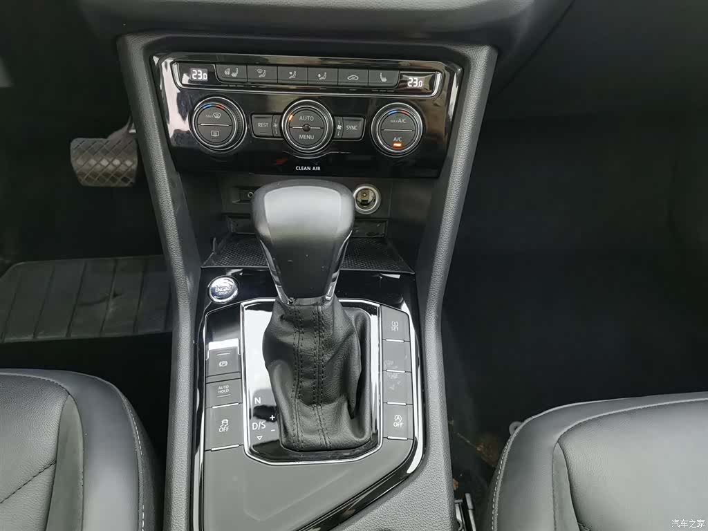 Volkswagen Tiguan L, 2018 13