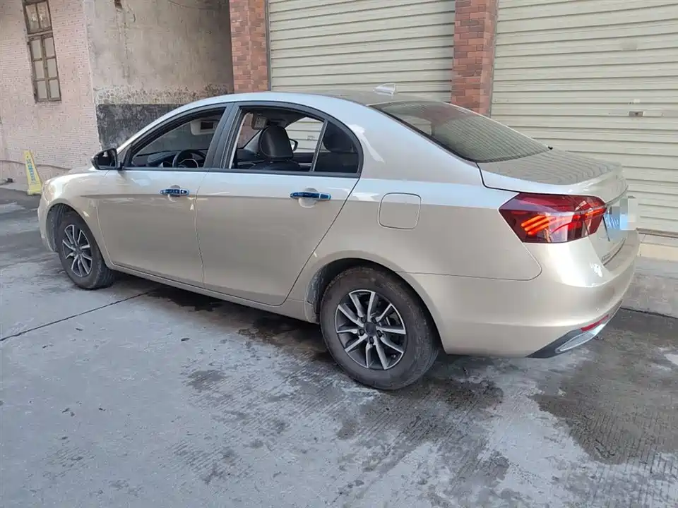 Geely Emgrand