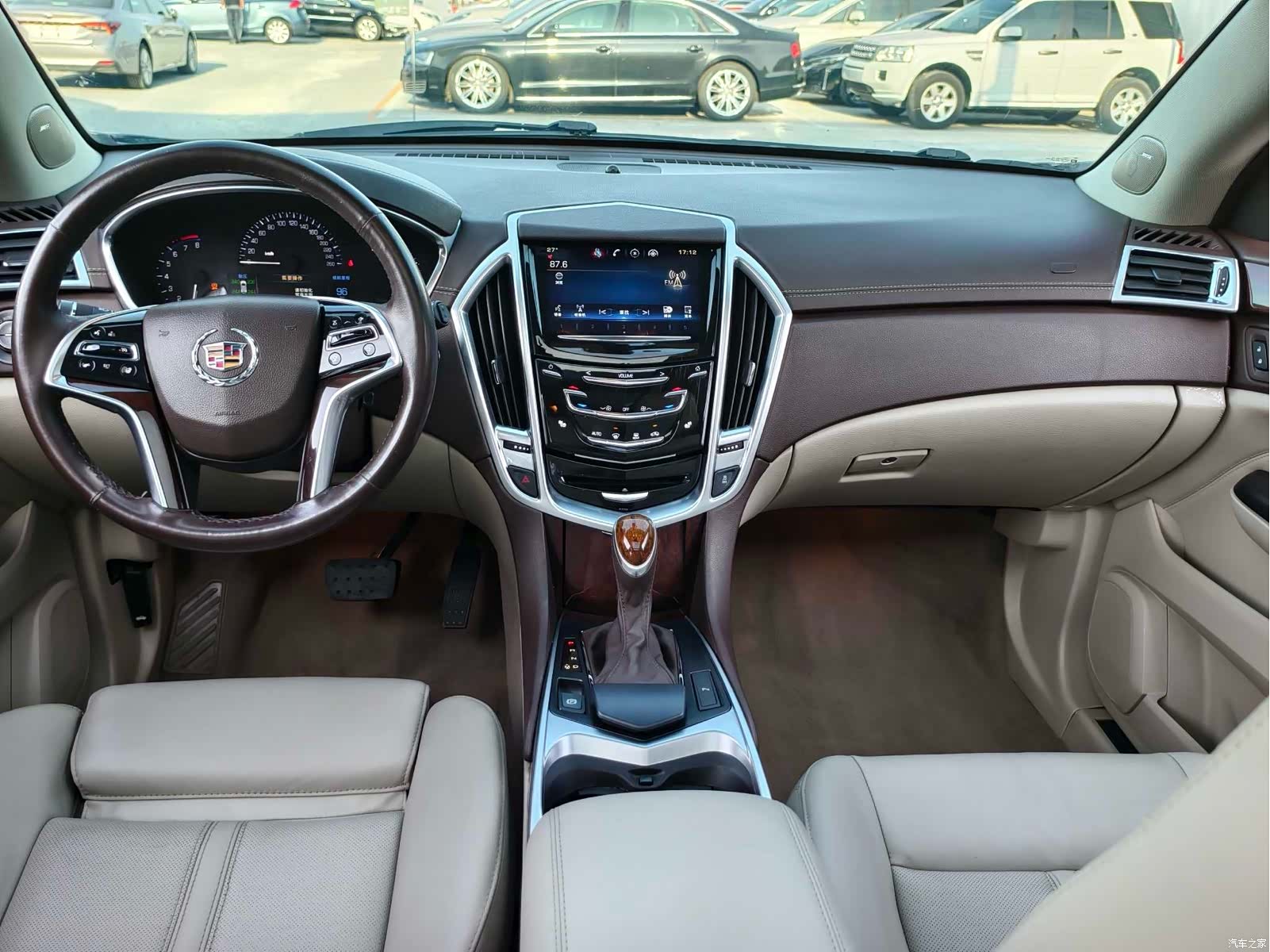 Cadillac SRX, 2015 11