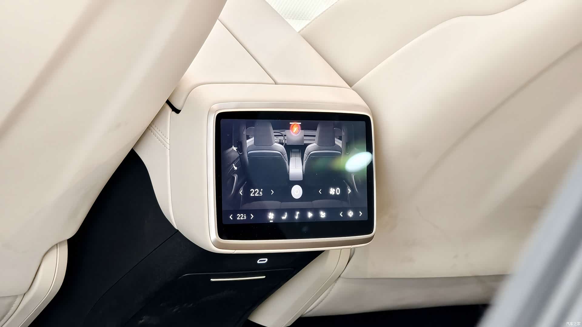 NIO L60, 2025 11