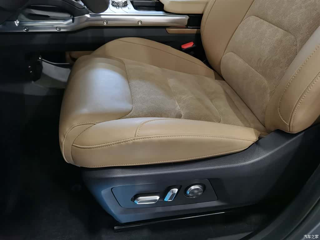 Jetour Traveller, 2023 20