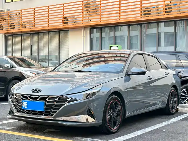 Hyundai Elantra 2021 — купить из Китая под заказ