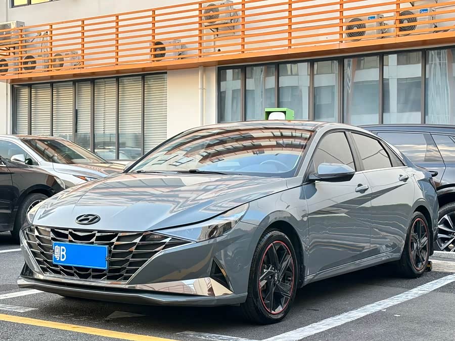 Hyundai Elantra 2021, фото 1