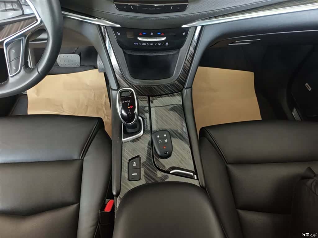 Cadillac XT5, 2018 14