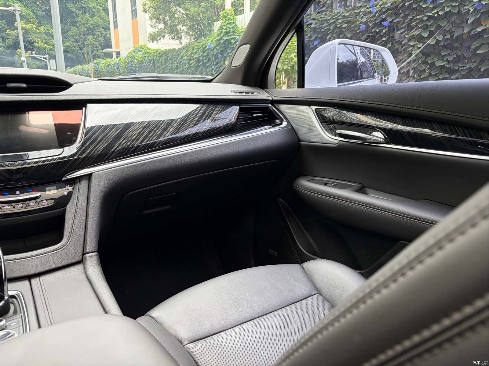 Cadillac XT6, 2023 19