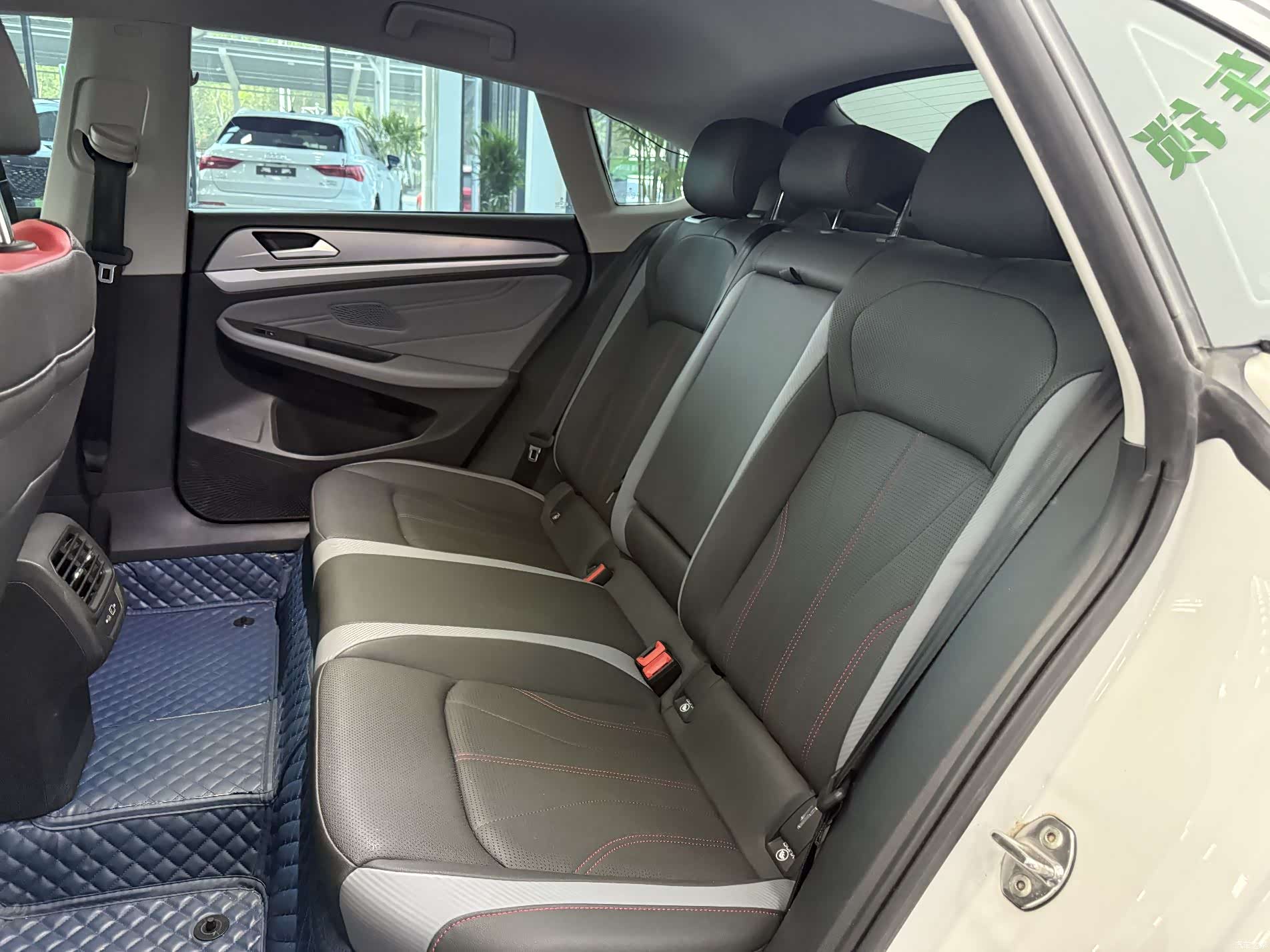 Volkswagen Lamando, 2022 10
