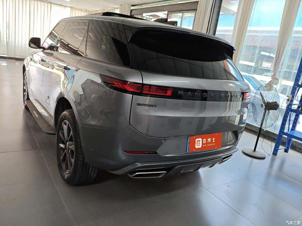 Land Rover Range Rover, 2024 3
