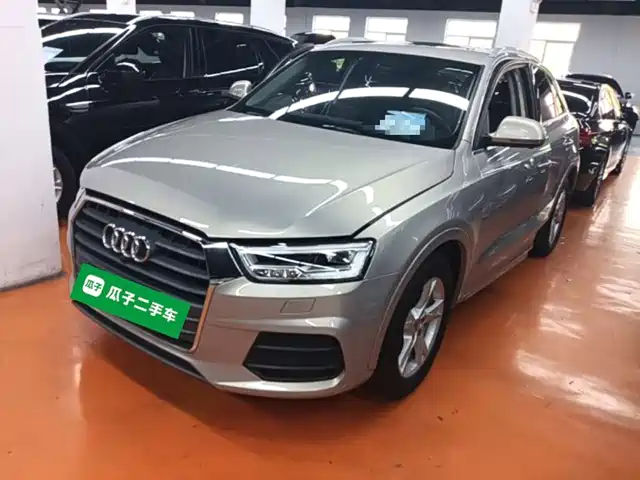 Audi Q3 2019 — купить из Китая под заказ